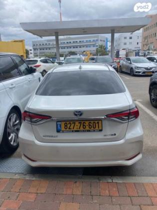 טויוטה קורולה Executive אוט' סדאן 1.8 (122 כ"ס) בנזין 2019 למכירה בירושלים