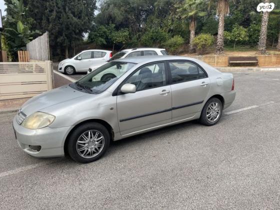 טויוטה קורולה Sun אוט' 1.6 (110 כ''ס) בנזין 2006 למכירה בכפר סבא