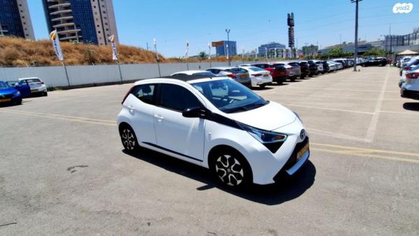 טויוטה אייגו (AYGO) Open Top אוט' 1.0 (72 כ''ס) בנזין 2021 למכירה ב