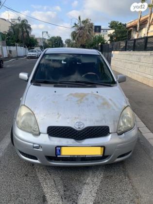 טויוטה יאריס Sol אוט' 1.3 (87 כ''ס) בנזין 2004 למכירה בקרית מוצקין