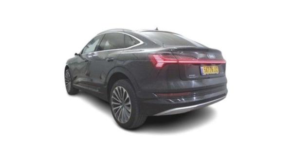 אאודי E-tron 4X4 Sportback ADV Luxury אוט' חשמלי (408 כ''ס) חשמלי 2021 למכירה ב