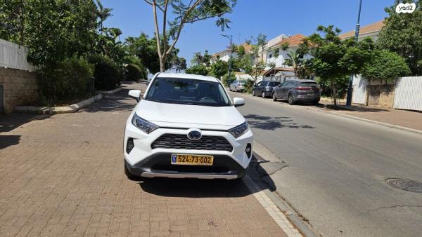 טויוטה RAV4 הייבריד E-xperience הייבריד 5 דל' אוט' 2.5 (178 כ''ס) בנזין 2021 למכירה בתל מונד