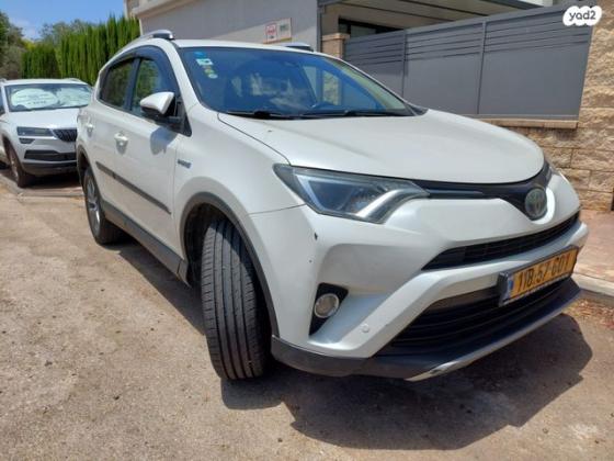 טויוטה RAV4 הייבריד Premium הייבריד אוט' 2.5 (155 כ''ס) בנזין 2018 למכירה בנהריה