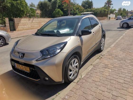 טויוטה אייגו קרוס (AYGO X) Pulse הצ'בק 4X2 אוט' 1.0 (72 כ"ס) בנזין 2022 למכירה במיתר u002F כרמית