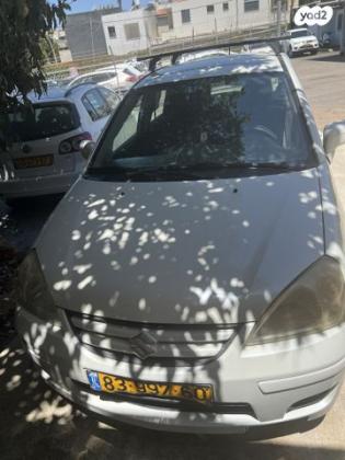 סוזוקי ליאנה GLS הצ'בק אוט' 1.6 (107 כ''ס) בנזין 2007 למכירה בדאלית אל כרמל