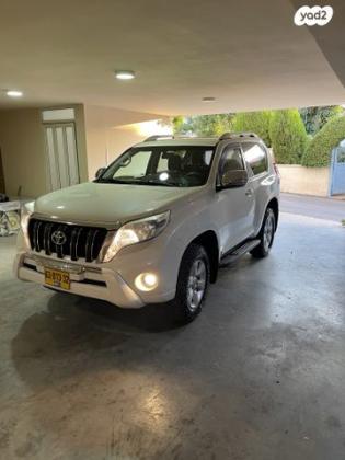 טויוטה לנד קרוזר קצר 4X4 Luxury אוט' דיזל 2.8 (177 כ"ס) דיזל 2015 למכירה בטמרה