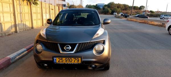 ניסאן ג'וק / Juke Acenta אוט' 1.6 (117 כ"ס) בנזין 2011 למכירה בנתניה