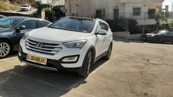 יונדאי סנטה פה 4X4 Supreme אוט' דיזל 7 מק' 2.2 (197 כ"ס) דיזל 2014 למכירה בנצרת