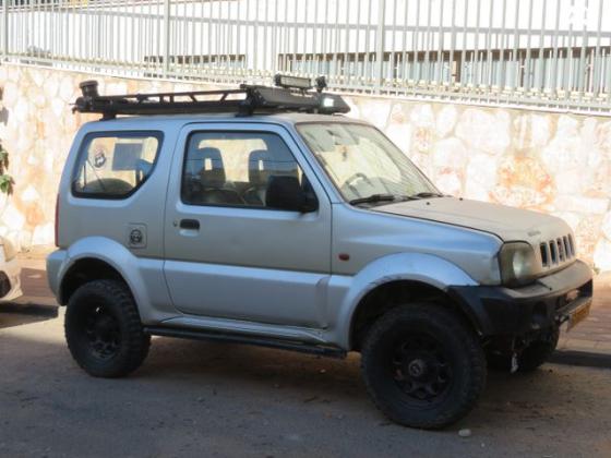 סוזוקי ג'ימני 4X4 JLX אוט' 1.3 (82 כ''ס) בנזין 2000 למכירה ברמת גן