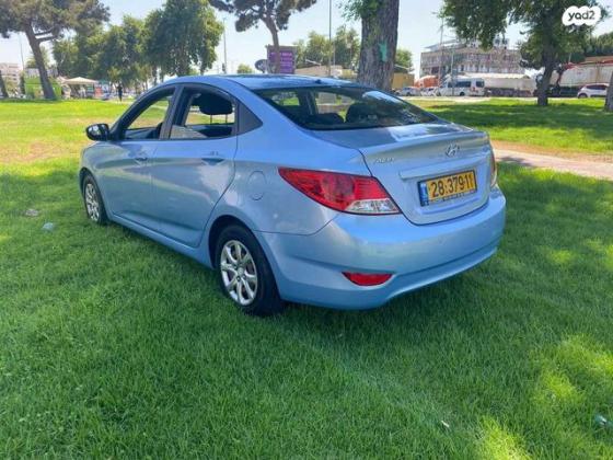 יונדאי i25 Inspire אוט' 1.4 (109 כ''ס) בנזין 2013 למכירה באשדוד