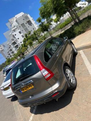 הונדה CR-V 4X4 Executive אוט' 2.4 (164 כ''ס) בנזין 2010 למכירה בנתניה