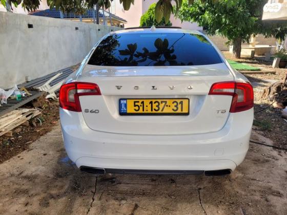 וולוו S60 T5 Active אוט' 2.0 (245 כ''ס) בנזין 2014 למכירה בטובא זנגריה