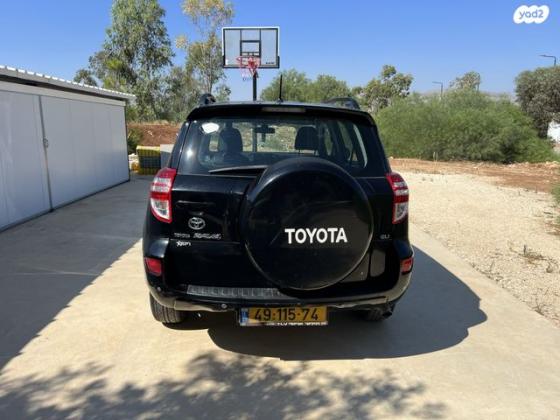 טויוטה RAV4 ארוך 4X4 GLI אוט' 2.0 (158 כ''ס) בנזין 2011 למכירה בבקעות