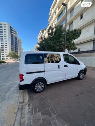 ניסאן NV200 Upper ידני דיזל 7 מק' 1.5 (90 כ''ס) דיזל 2013 למכירה בהרצליה