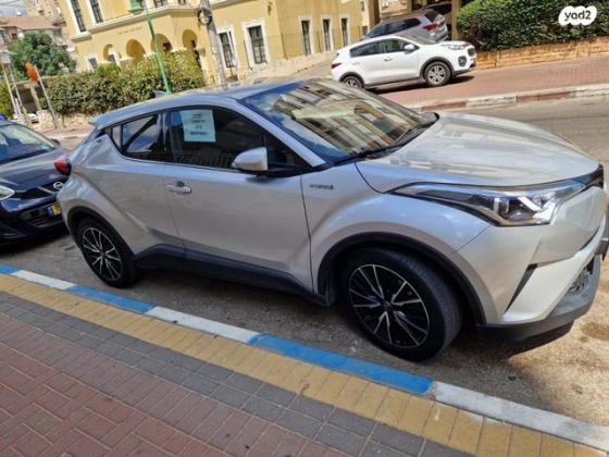 טויוטה C-HR Concept הייבריד אוט' 1.8 (98 כ"ס) בנזין 2018 למכירה בפתח תקווה