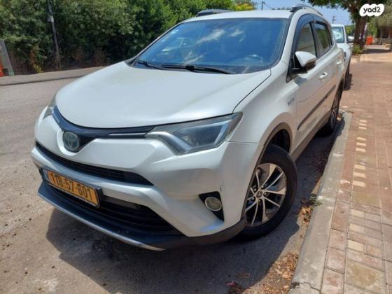 טויוטה RAV4 הייבריד Premium הייבריד אוט' 2.5 (155 כ''ס) בנזין 2018 למכירה בנהריה