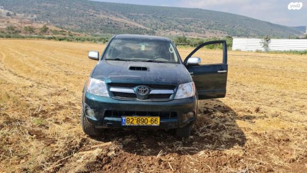 טויוטה היילקס ויגו 4X4 4X4 דאבל קבינה אוט' דיזל 3.0 (171 כ''ס) דיזל 2008 למכירה בבועיינה נוג'יידאת