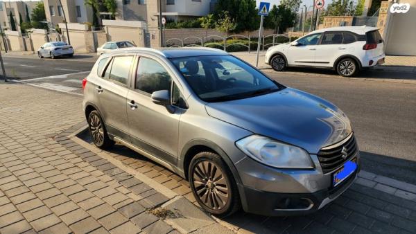 סוזוקי SX4 קרוסאובר GLX אוט' 1.6 (118 כ''ס) בנזין 2015 למכירה בראש העין