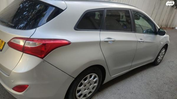 יונדאי i30 Inspire סטיישן אוט' 1.6 (135 כ"ס) בנזין 2013 למכירה בחצור הגלילית