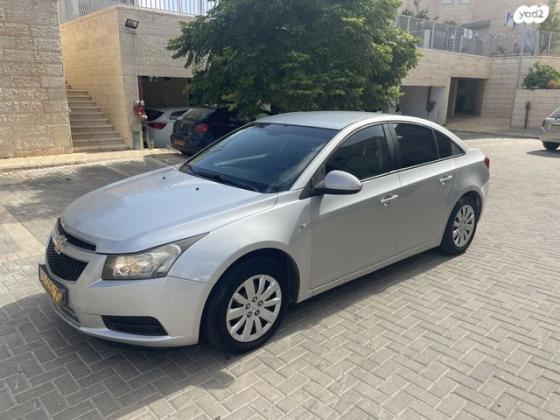 שברולט קרוז LS סדאן אוט' 1.6 (124 כ"ס) בנזין 2011 למכירה במודיעין מכבים רעות