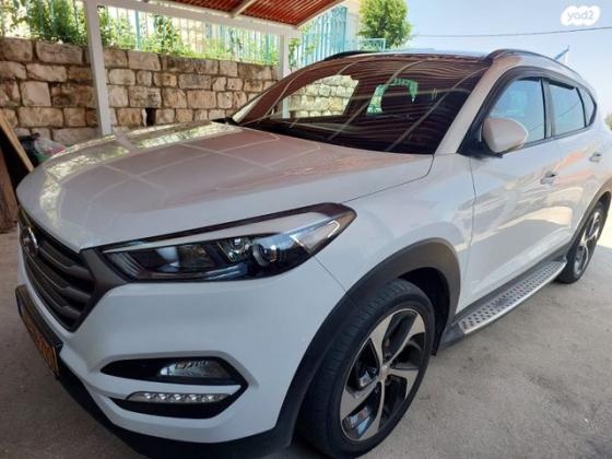 יונדאי טוסון Luxury אוט' בנזין 2.0 (155 כ"ס) בנזין 2018 למכירה בראש פינה