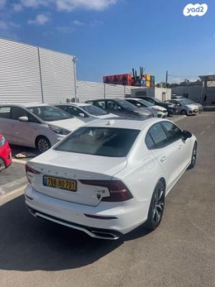 וולוו S60 T8 R-Design אוט' 2.0 (390 כ''ס) היברידי חשמל / בנזין 2020 למכירה בחיפה