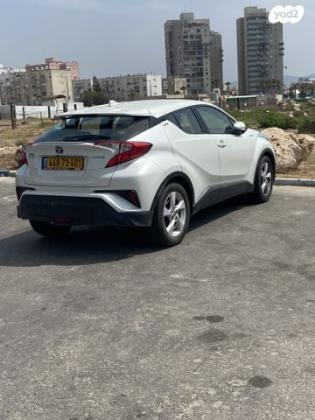 טויוטה C-HR City הייבריד אוט' 1.8 (98 כ"ס) בנזין 2018 למכירה במנחמיה