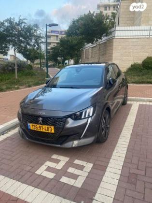 פיג'ו 208 GT אוט' 1.2 (130 כ''ס) בנזין 2022 למכירה בכרמיאל