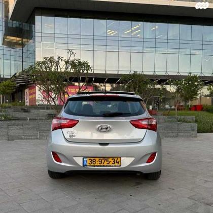 יונדאי i30 Premium אוט' 1.6 (135 כ''ס) בנזין 2015 למכירה ברמת גן