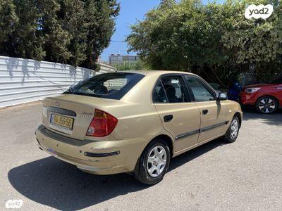 יונדאי אקסנט (עד 2012) Family GL אוט' 5 דל' 1.5 (91 כ''ס) בנזין 2004 למכירה בפתח תקווה