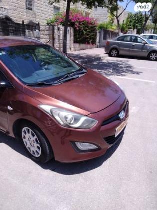 יונדאי i30 Inspire סטיישן אוט' 1.6 (135 כ"ס) בנזין 2013 למכירה בירושלים