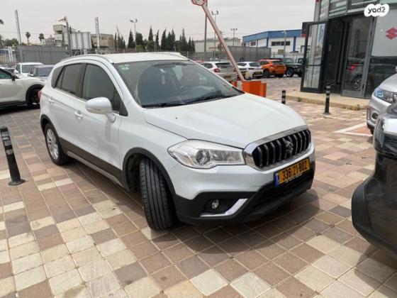 סוזוקי SX4 קרוסאובר GLX אוט' 1.4 (140 כ"ס) בנזין 2021 למכירה בבאר שבע