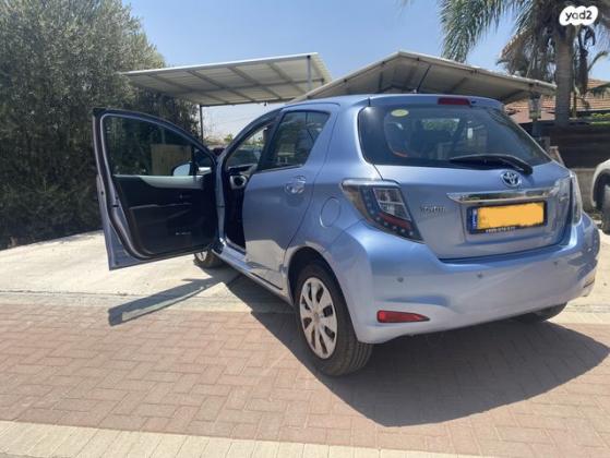 טויוטה יאריס הייבריד Hybrid אוט' 1.5 (74 כ''ס) בנזין 2013 למכירה בגילת