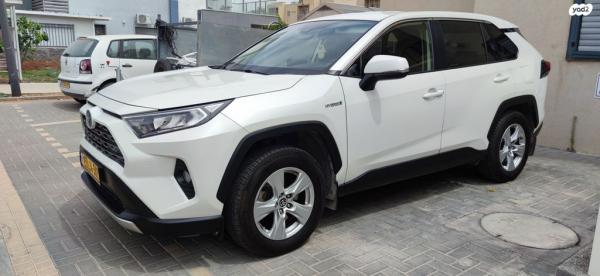 טויוטה RAV4 הייבריד E-xperience הייבריד 5 דל' אוט' 2.5 (178 כ''ס) בנזין 2020 למכירה בבית שאן