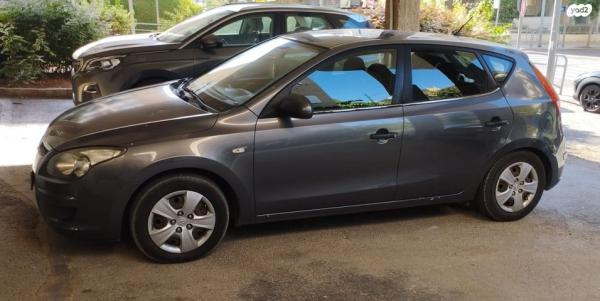 יונדאי i30 Inspire אוט' 1.6 (126 כ''ס) בנזין 2010 למכירה בראשון לציון