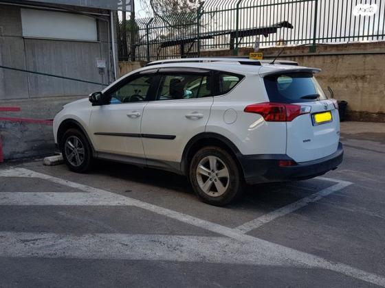 טויוטה RAV4 ארוך 4X4 GLI MC אוט' 2.0 (152 כ"ס) בנזין 2014 למכירה במעלה אדומים