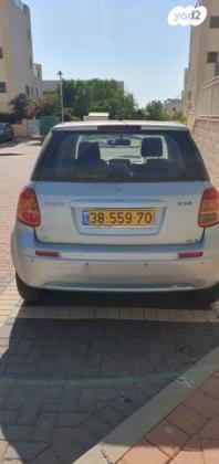 סוזוקי SX4 GLX-HB הצ'בק אוט' 1.6 (119 כ''ס) בנזין 2009 למכירה בכפר סבא