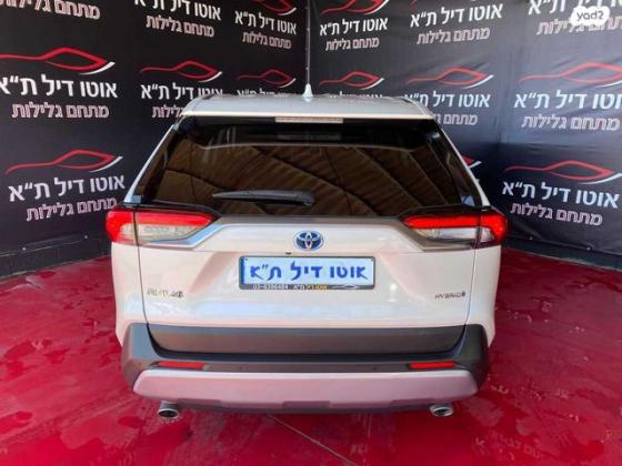 טויוטה RAV4 הייבריד E-xperience הייבריד 5 דל' אוט' 2.5 (178 כ''ס) בנזין 2019 למכירה בתל אביב יפו