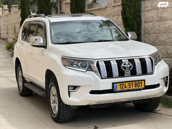 טויוטה לנד קרוזר ארוך 4X4 Luxury אוט' דיזל 7 מק' 2.8 (177 כ"ס) דיזל 2018 למכירה בריינה