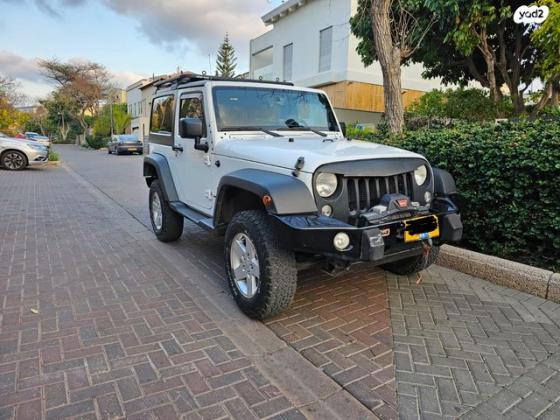 ג'יפ / Jeep רנגלר קצר 4X4 Sport אוט' 3.6 (280 כ''ס) בנזין 2013 למכירה בתל אביב יפו