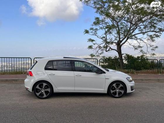 פולקסווגן גולף GTI Xen ידני 5 דל' 2.0 (220 כ''ס) בנזין 2015 למכירה בחיפה