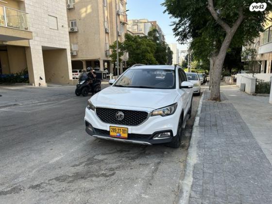 אם. ג'י. / MG ZS Net Up אוט' 1.0 (111 כ''ס) בנזין 2020 למכירה בראשון לציון