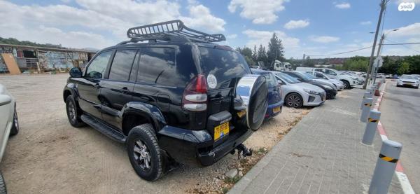 טויוטה לנד קרוזר ארוך 4X4 STD אוט' דיזל 8 מק' 3.0 (173 כ''ס) דיזל 2008 למכירה במודיעין מכבים רעות