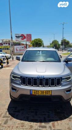 ג'יפ / Jeep גרנד צ'ירוקי 4X4 Laredo + SR אוט' 3.6 (282 כ''ס) בנזין 2018 למכירה בעפולה