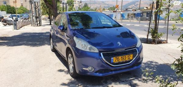 פיג'ו 208 Active ידני 1.2 (82 כ"ס) בנזין 2013 למכירה בירושלים