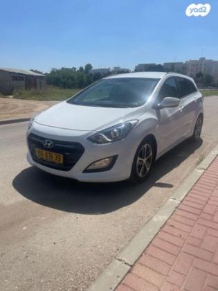 יונדאי i30 Inspire סטיישן אוט' 1.6 (135 כ"ס) בנזין 2016 למכירה באשקלון