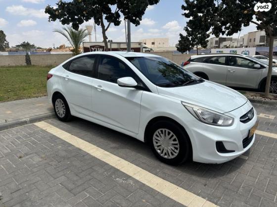 יונדאי i25 Inspire אוט' 1.4 (100 כ''ס) בנזין 2015 למכירה באופקים