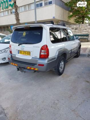 יונדאי טאראקן 4X4 GLS אוט' דיזל 7 מק' 2.9 (165 כ''ס) דיזל 2006 למכירה בבית שמש