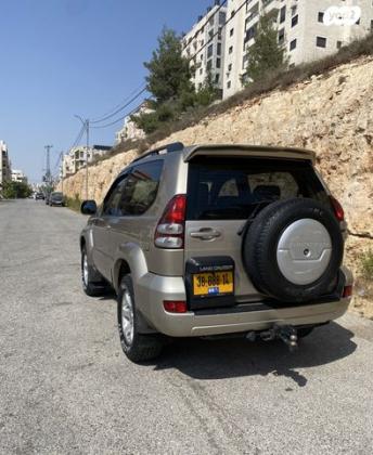 טויוטה לנד קרוזר קצר 4X4 Premium אוט' דיזל 3.0 (173 כ''ס) דיזל 2006 למכירה בירושלים