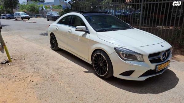 מרצדס CLA CLA200 Urban אוט' 1.6 (156 כ"ס) בנזין 2016 למכירה בפרדס חנה כרכור